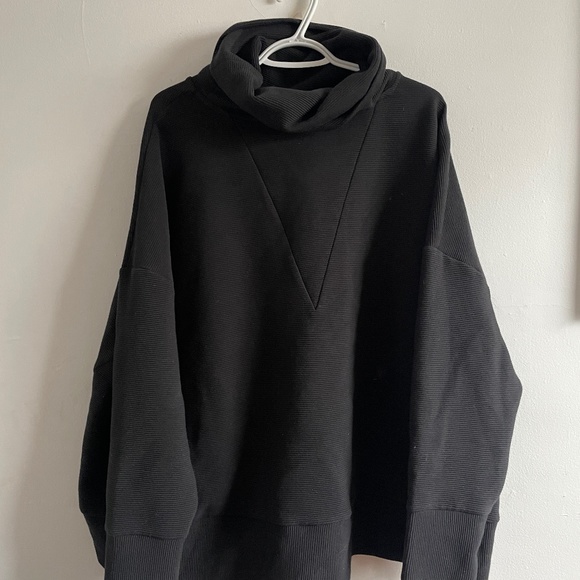 Tunic sweater - Picture 1 of 2